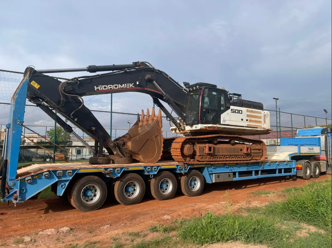 Pelle Hydraulique - 1